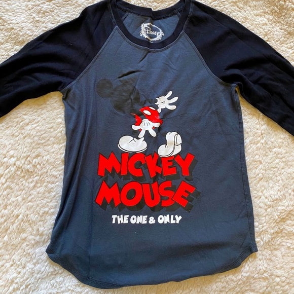 Disney Tops - Women’s DISNEY Mickey Mouse Shirt 3/4 Sleeve Tee S
